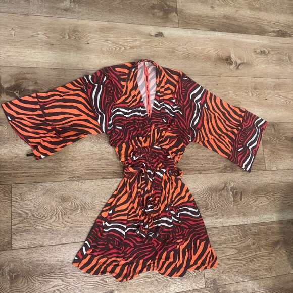 Banana Republic x Issa London Kimono Dress – Size 6 - Picture 2 of 5